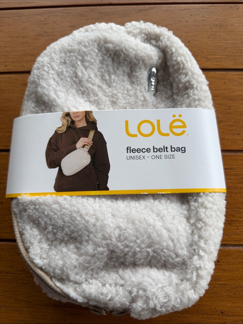 NWT Lolë Fleece Belt Bag in Cream